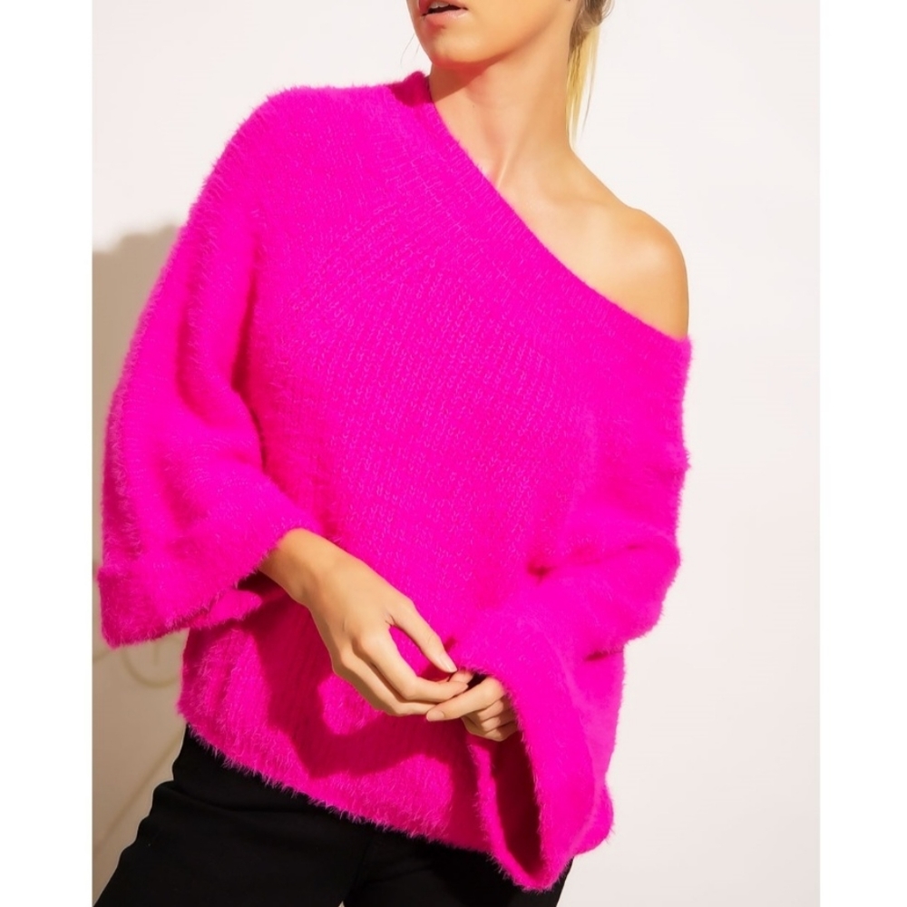 ⭐️Sale!⭐️ SEXY, CHIC & FABULOUS FUCHSIA OFF SHOULDER FURRY WIDE SLEEVES SWEATER - Picture 2 of 7